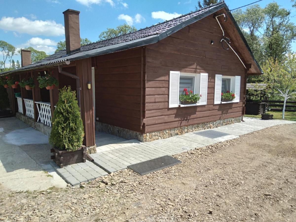 Villa Domek Na Prerii Ustrzyki Dolne Exterior foto